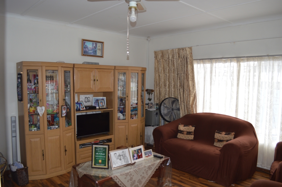 4 Bedroom Property for Sale in Victoria Park Eastern Cape